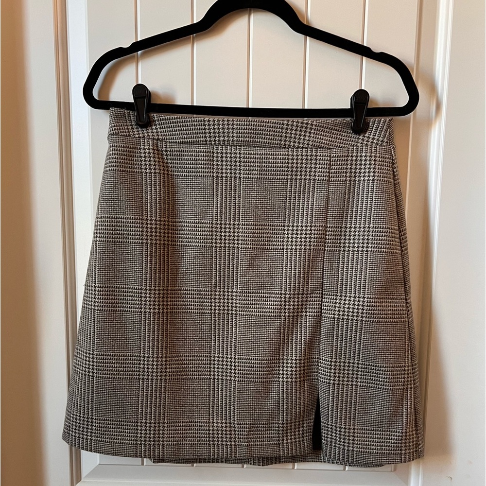 Banana Republic tan/brown plaid skirt size 6